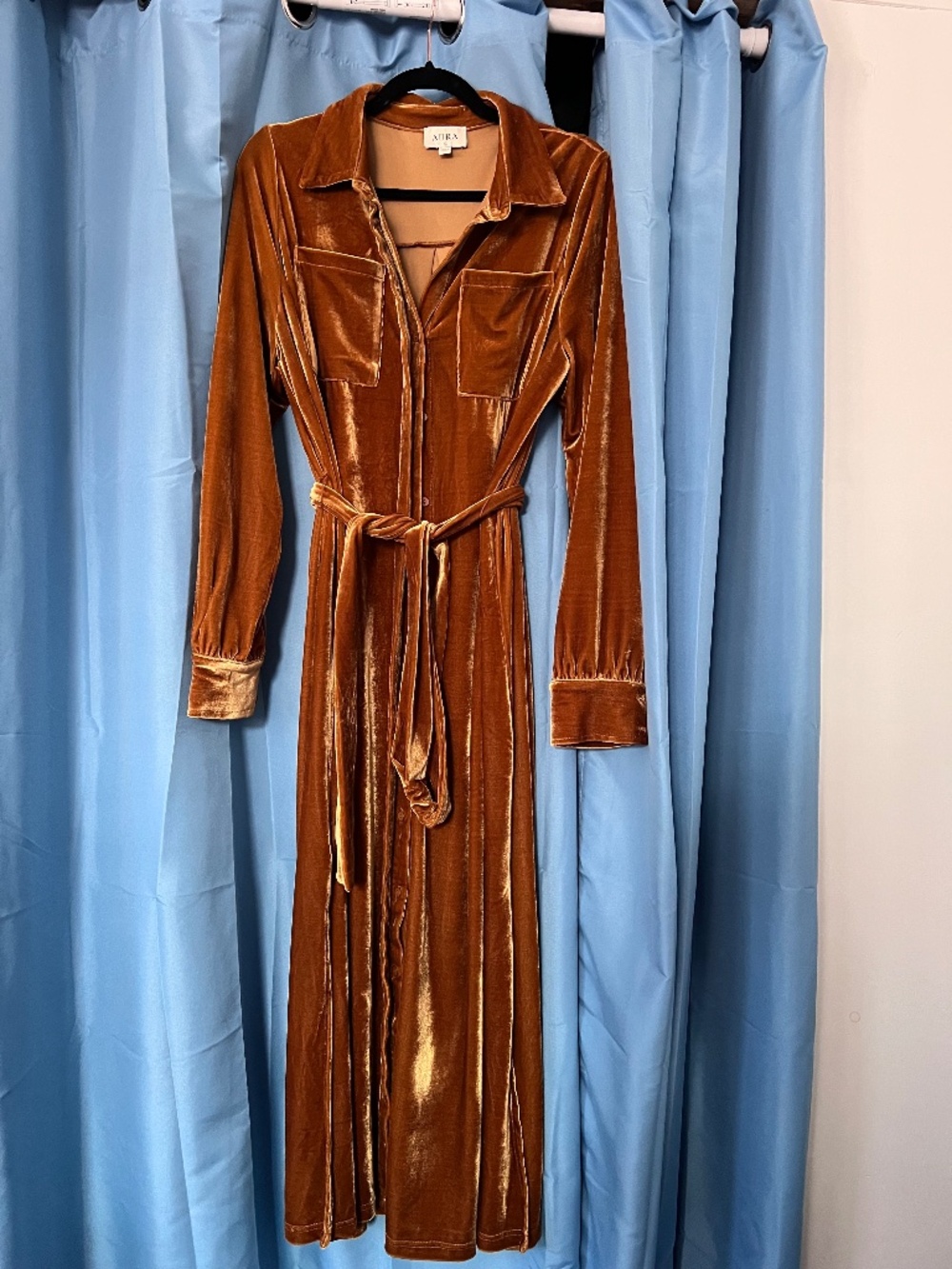 Aura gold velvet dress